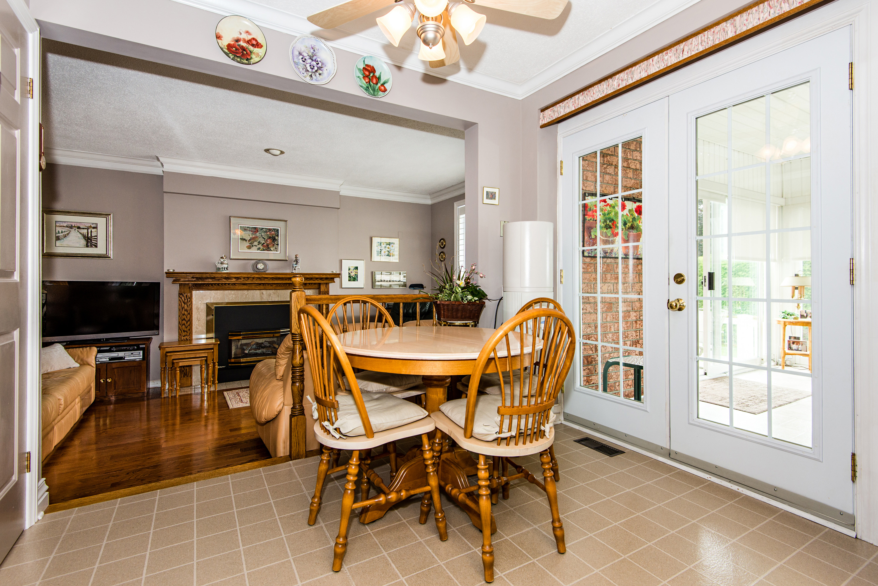 Centrepointe House Curious