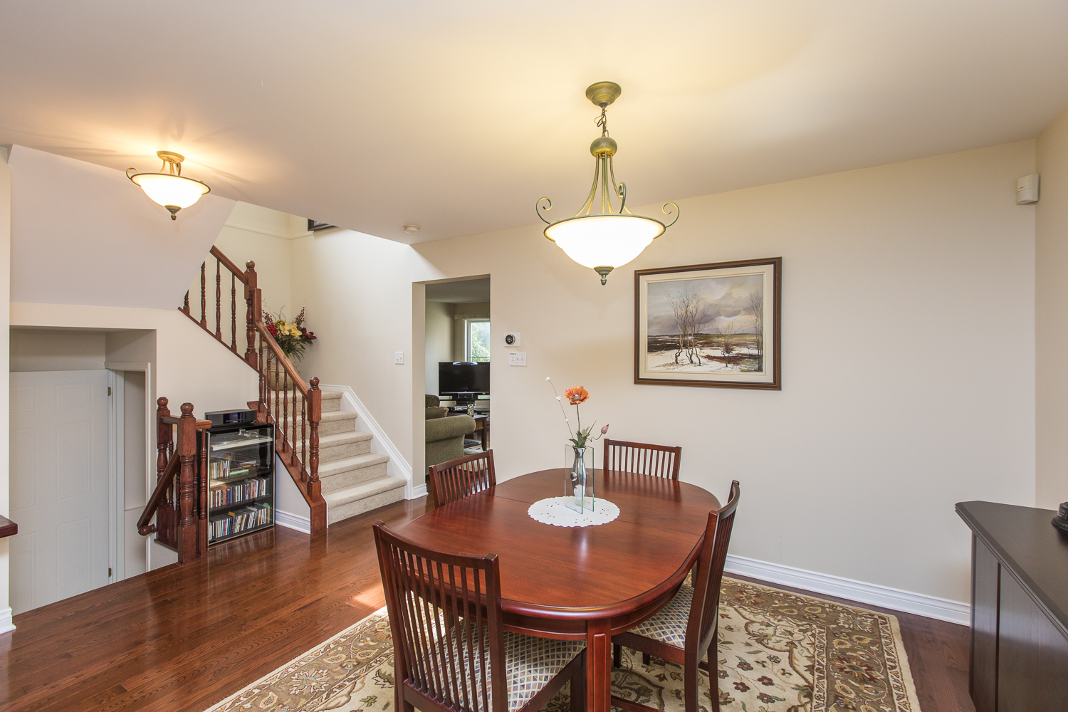 Centrepointe House Curious