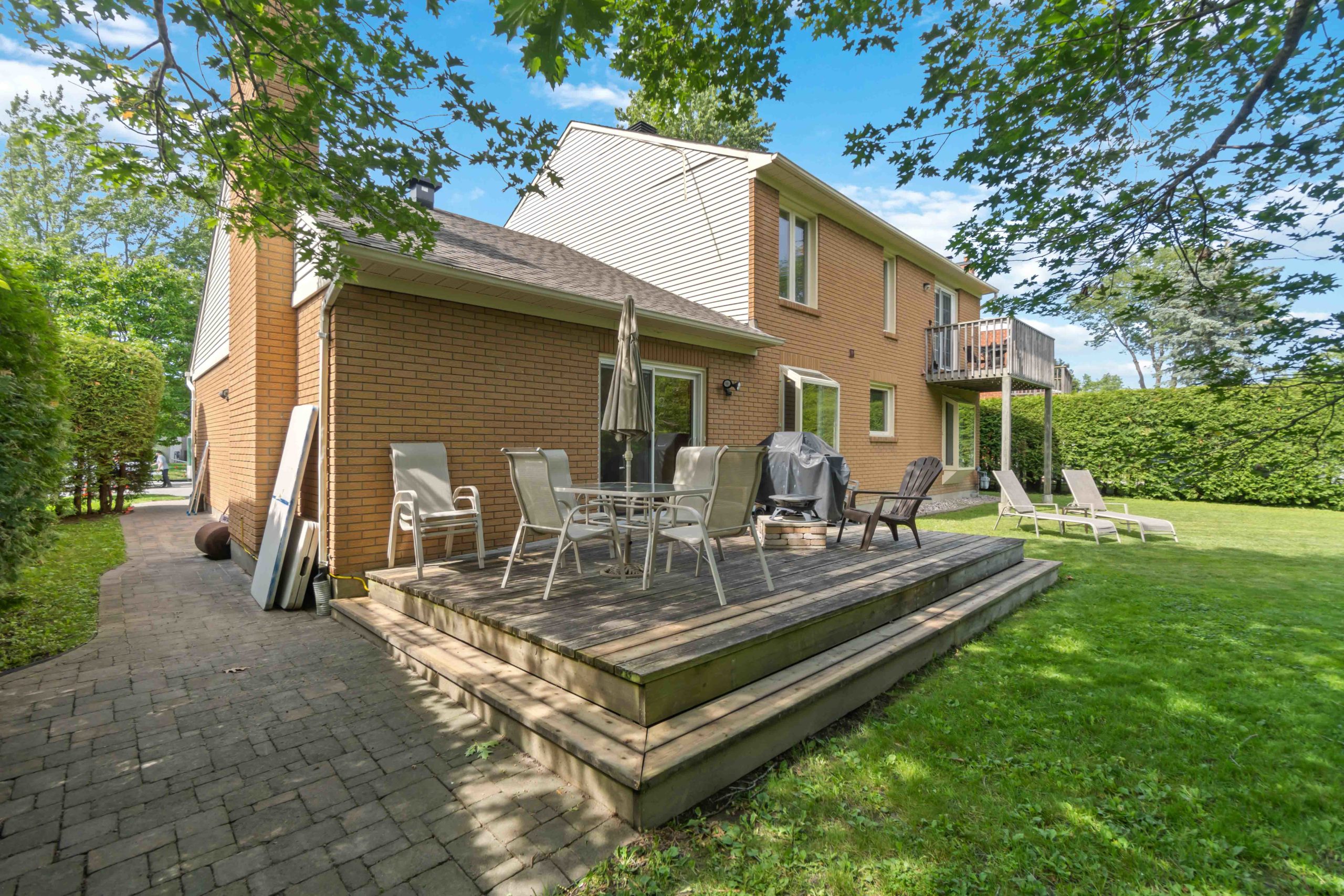 Arlington Woods House Curious